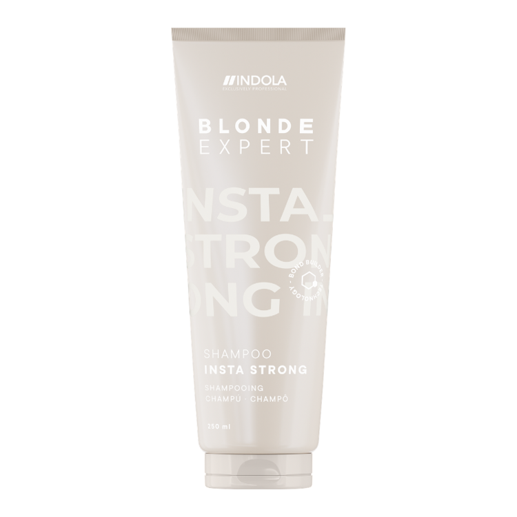 Фотографија од InstaStrong Shampoo 250ml